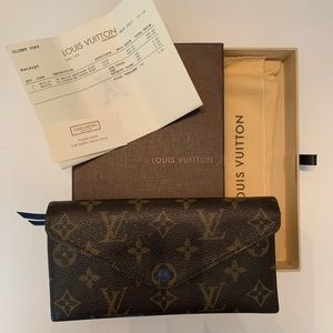Louis Vuitton Josephine Wallet